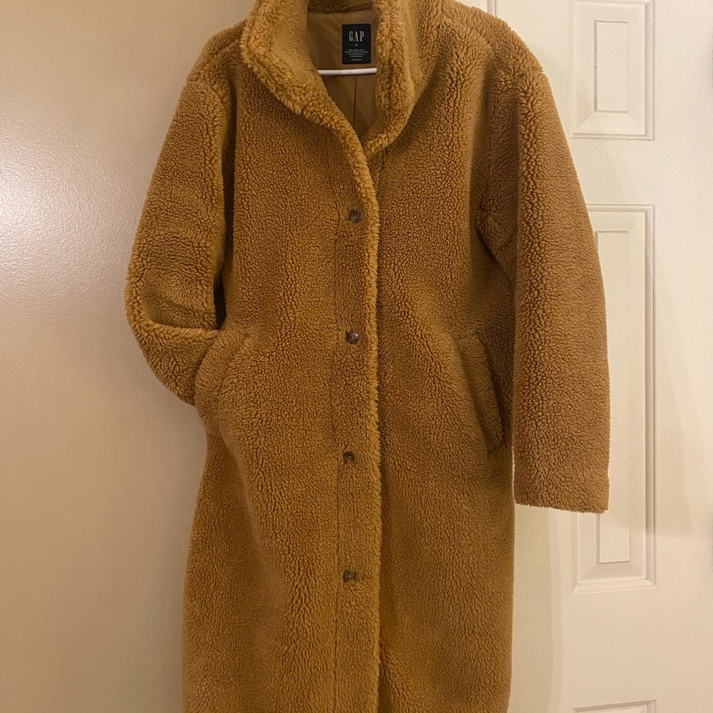 GAP Women's Tan Teddy Coat